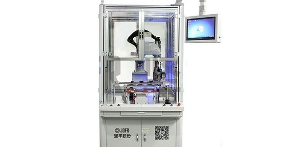 機器人鎖螺絲機選購小竅門！-堅豐股份