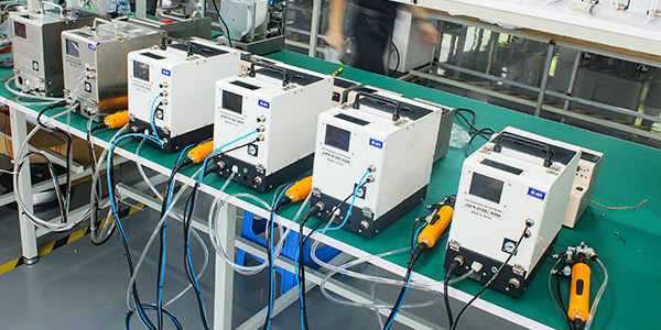 全自動鎖螺絲機(jī)廠家哪家好，選堅豐電子